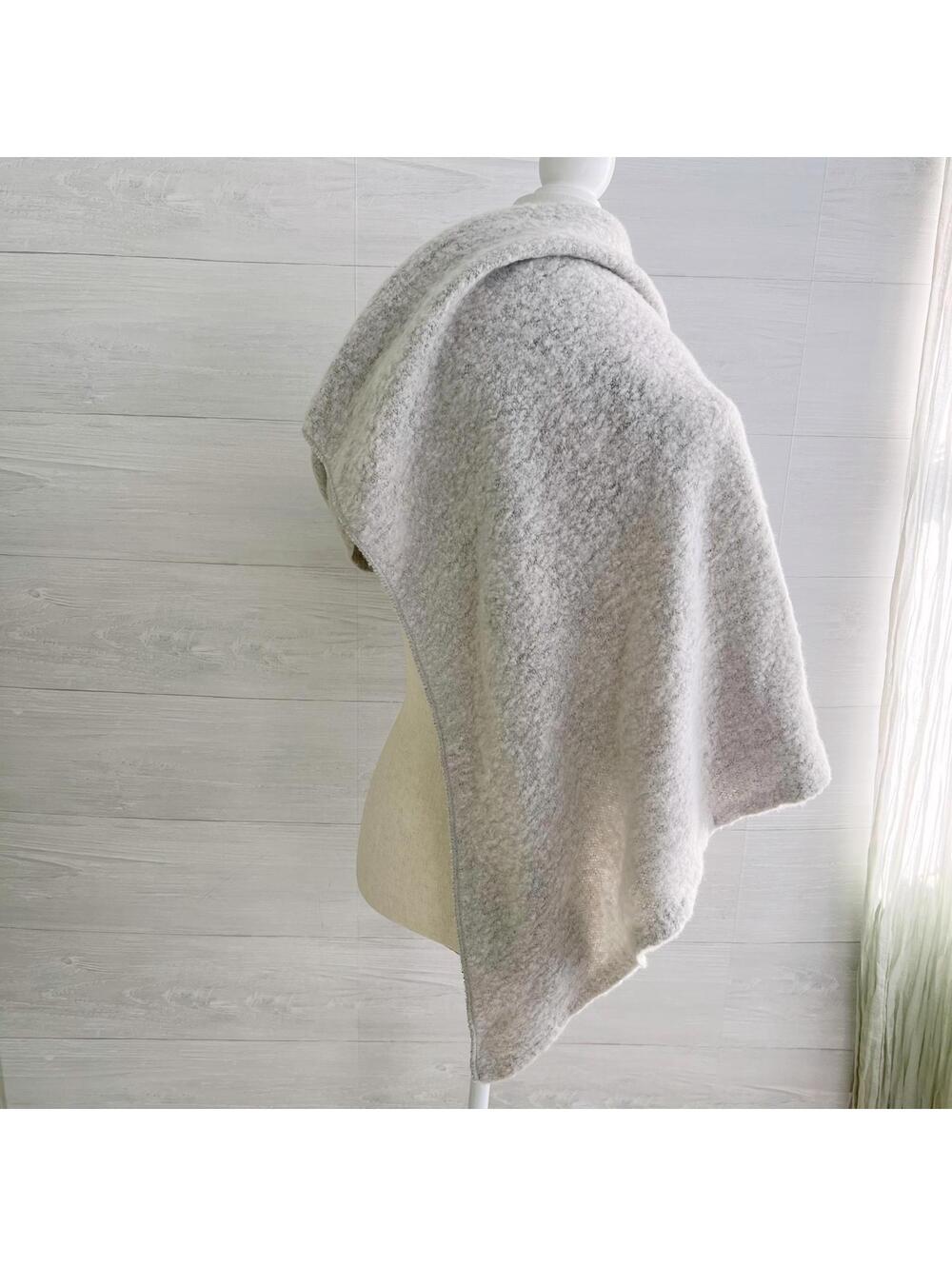 NWT Altar’d State - Heather Gray soft fuzzy oversize scarf 29” x 90” - Picture 4 of 6